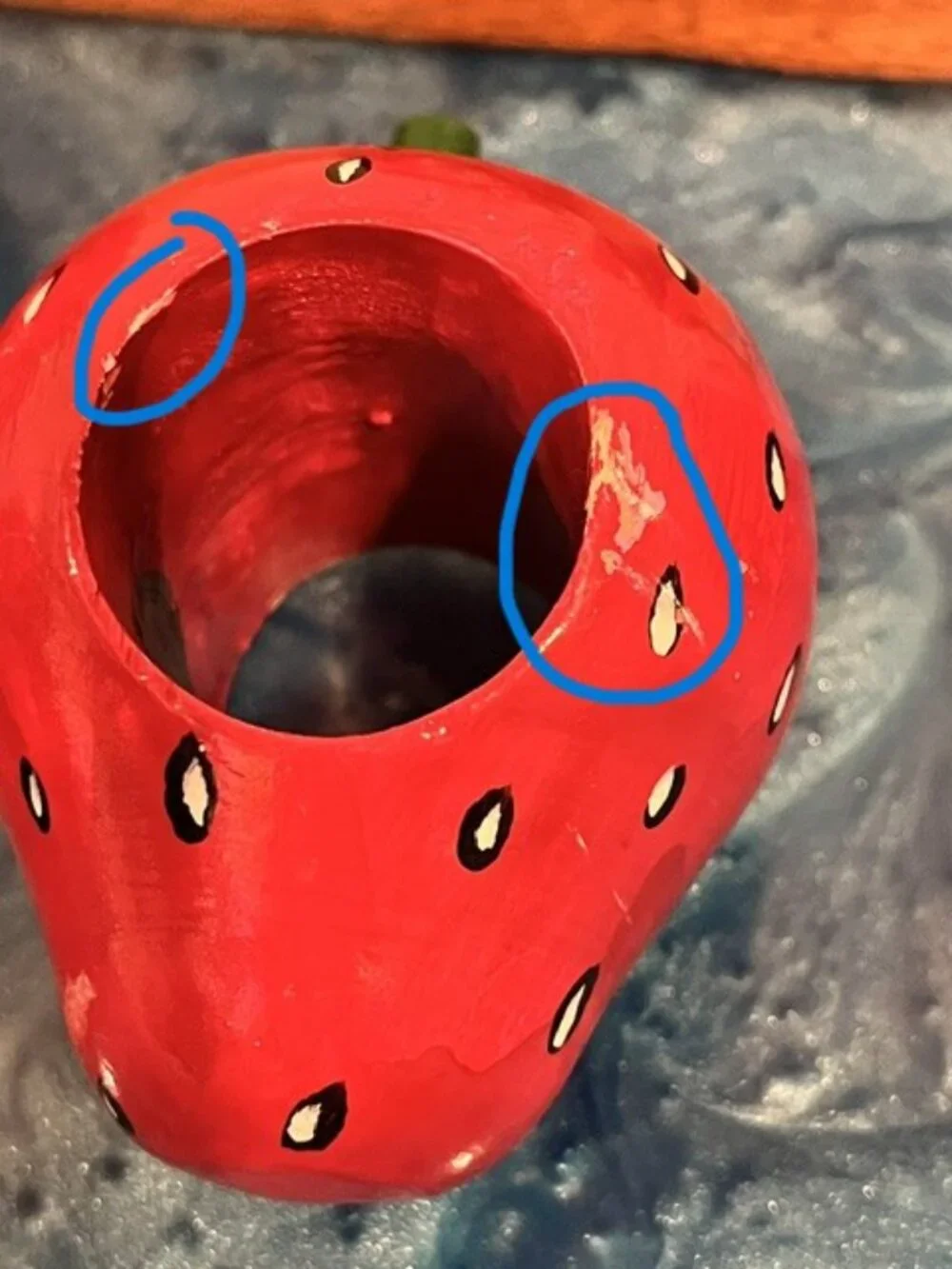 N/A strawberry wooden